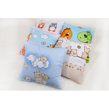 Spilvens 40x40 cm-dažādas krāsas (Ankras) Spilvens 40x40 cm-dažādas krāsas (Ankras)