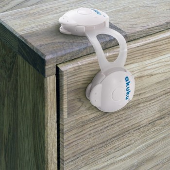 Slēdzenes atvilktnēm un skapjiem 10 cm (2 gab.) A0648 Slēdzenes atvilktnēm un skapjiem 10 cm (2 gab.) A0648