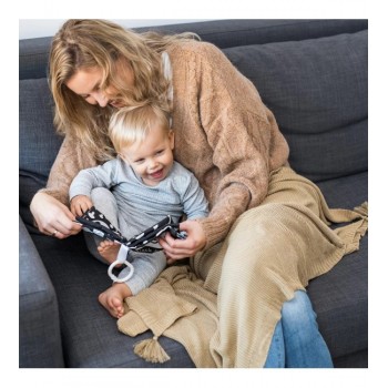 Adīta bambusa sega ar bārkstīm BabyOno 546/02 Adīta bambusa sega ar bārkstīm BabyOno 546/02